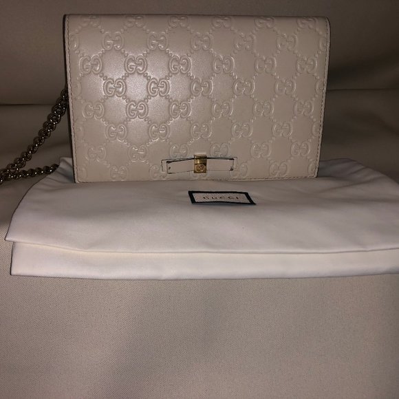 Gucci Handbags - SOLD ♥ Authentic Gucci off-white GUCCI chain bag